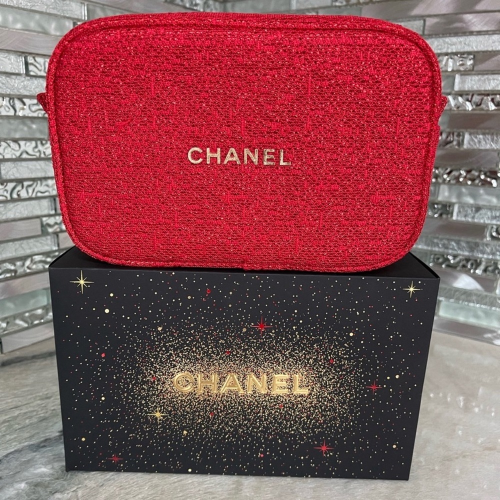 Authentic Chanel 2021 cosmetic pouch